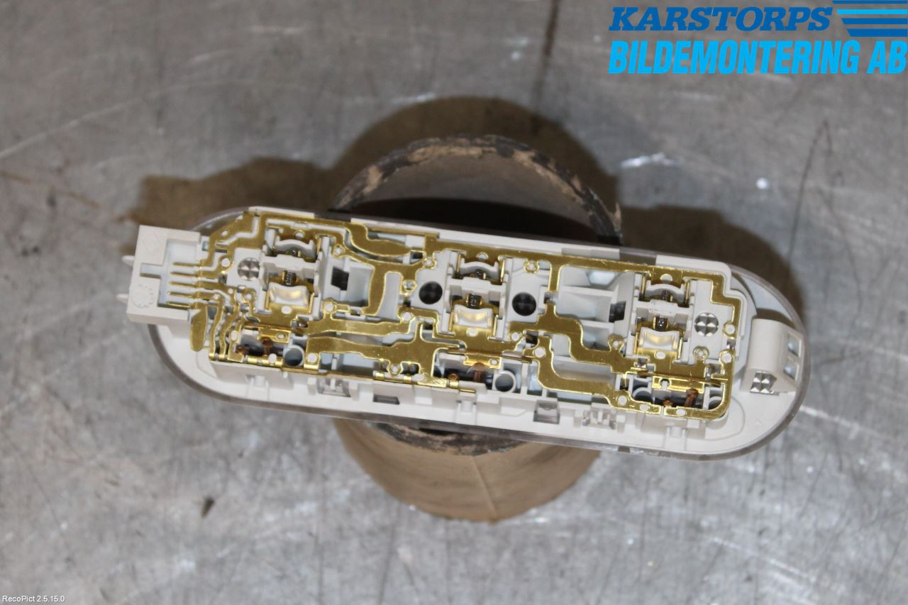 Nissan QASHQAI 14-17 Innerbelysning