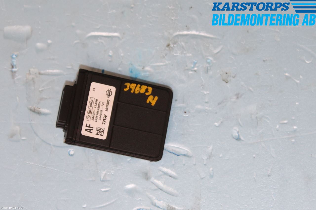 Nissan QASHQAI 14-17 Parkeringshjälp Kamera