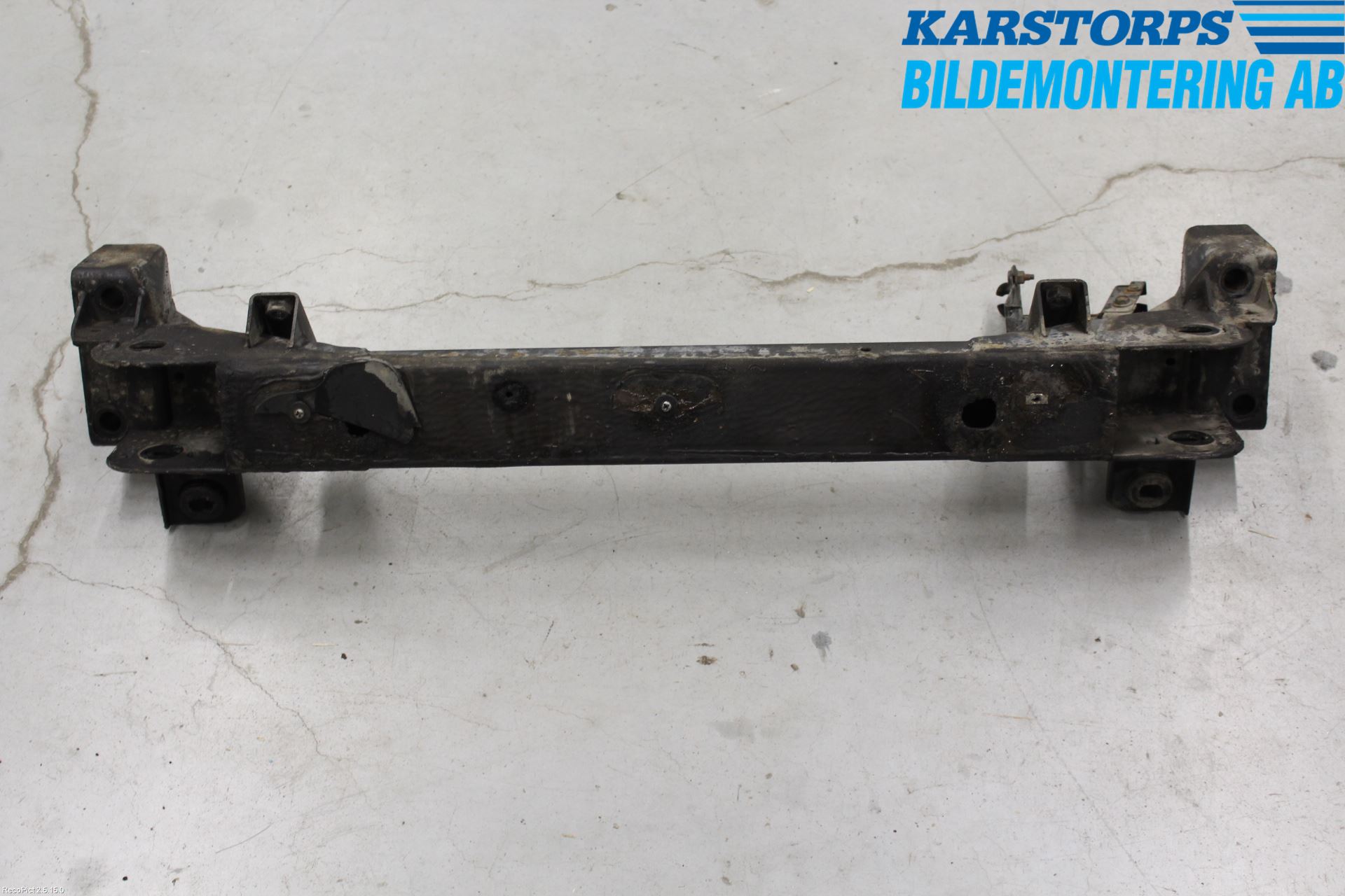 Jaguar S-TYPE Framvagnsbalk