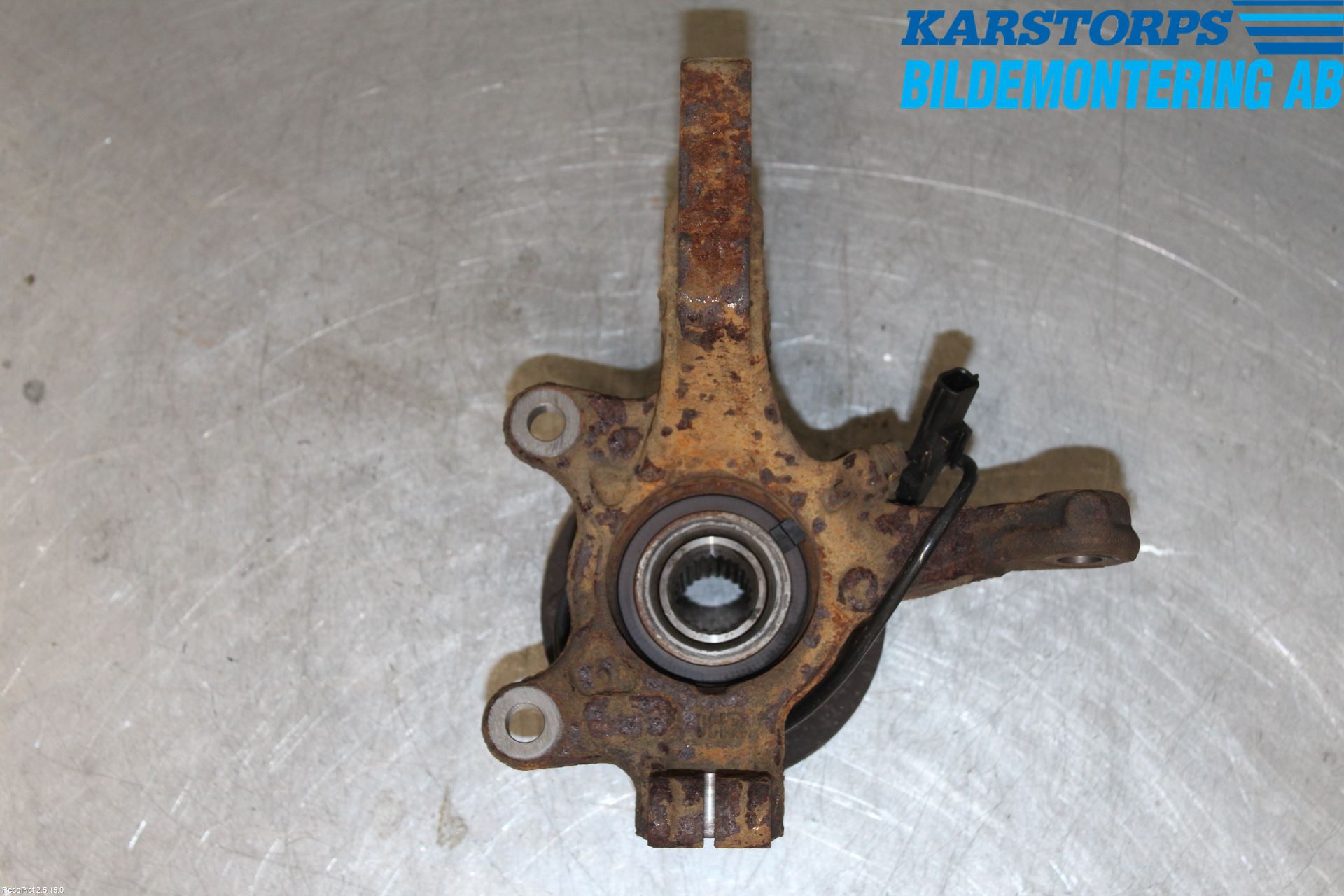 Nissan MICRA 11-16 Styrspindel Lagerhus Hö