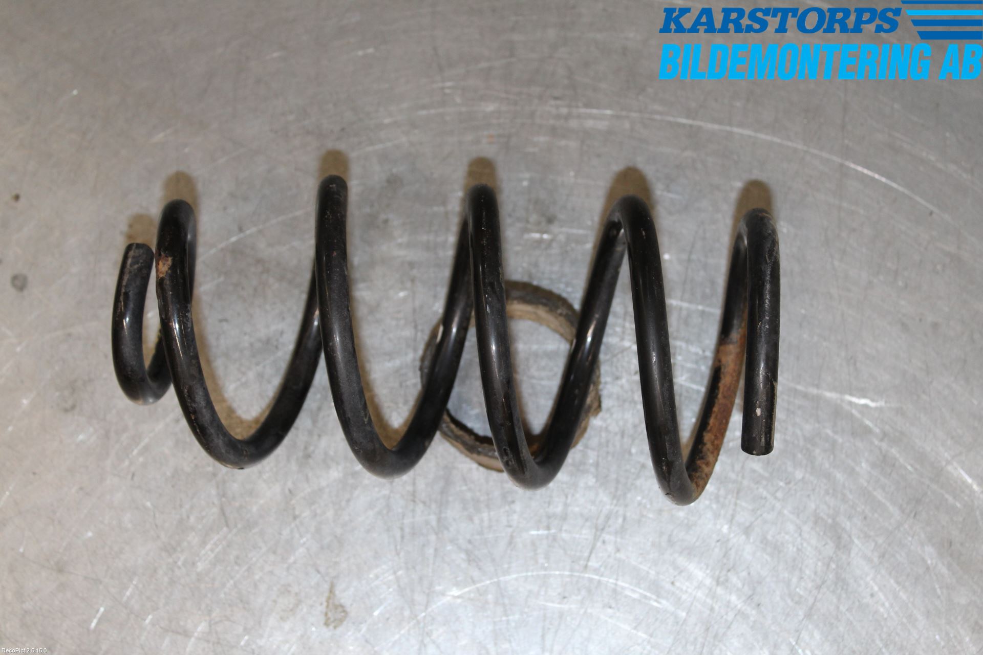 Nissan MICRA 11-16 Fjäder Bak