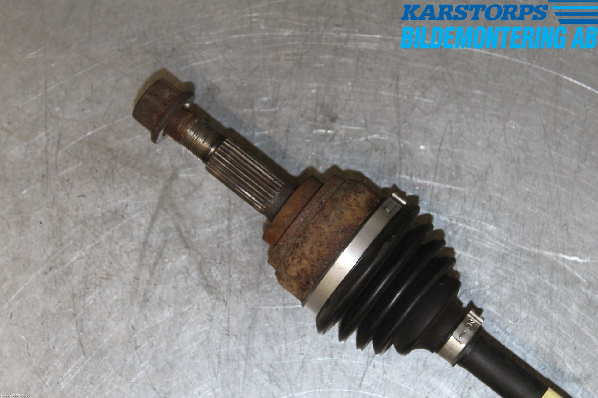 Nissan MICRA 11-16 Drivaxel Fram Vänster