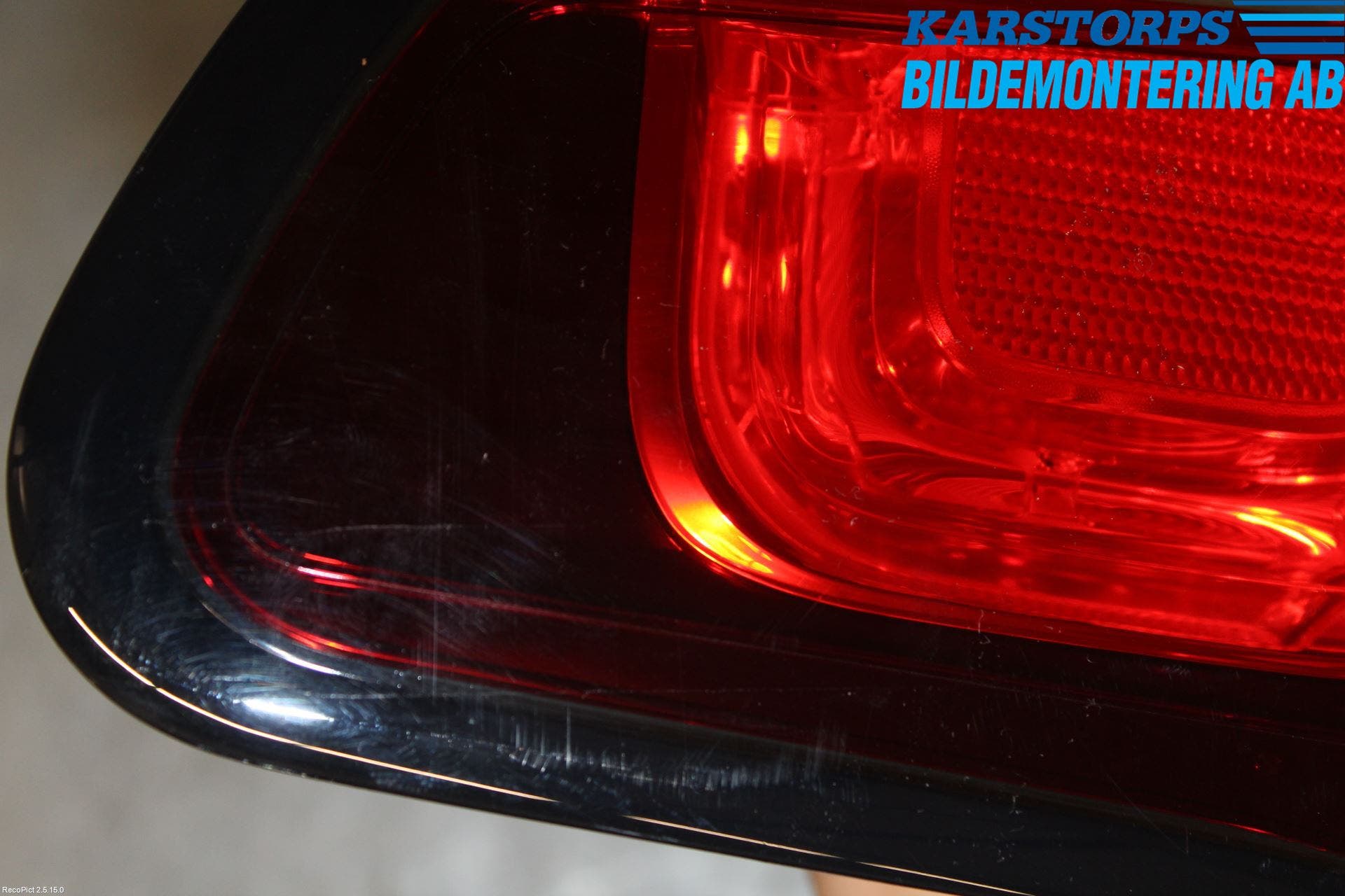 Citroen C3 10-17 Bakljus Lucka Hö