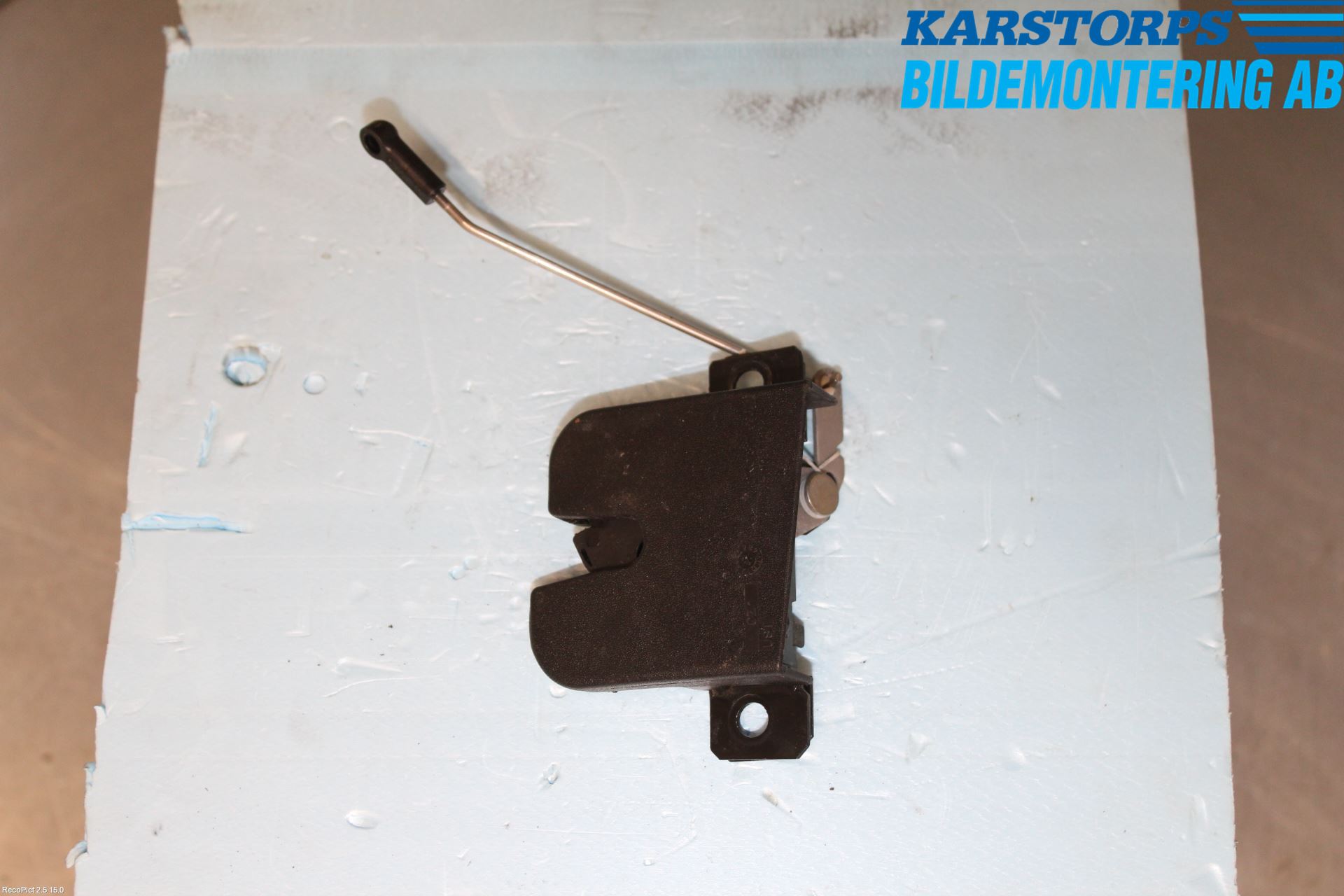 Volkswagen VW CADDY 11-15 Låskista Baklucka