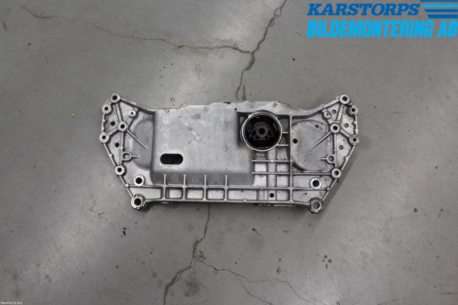 Skoda OCTAVIA (1Z) 05-13 Motorbalk