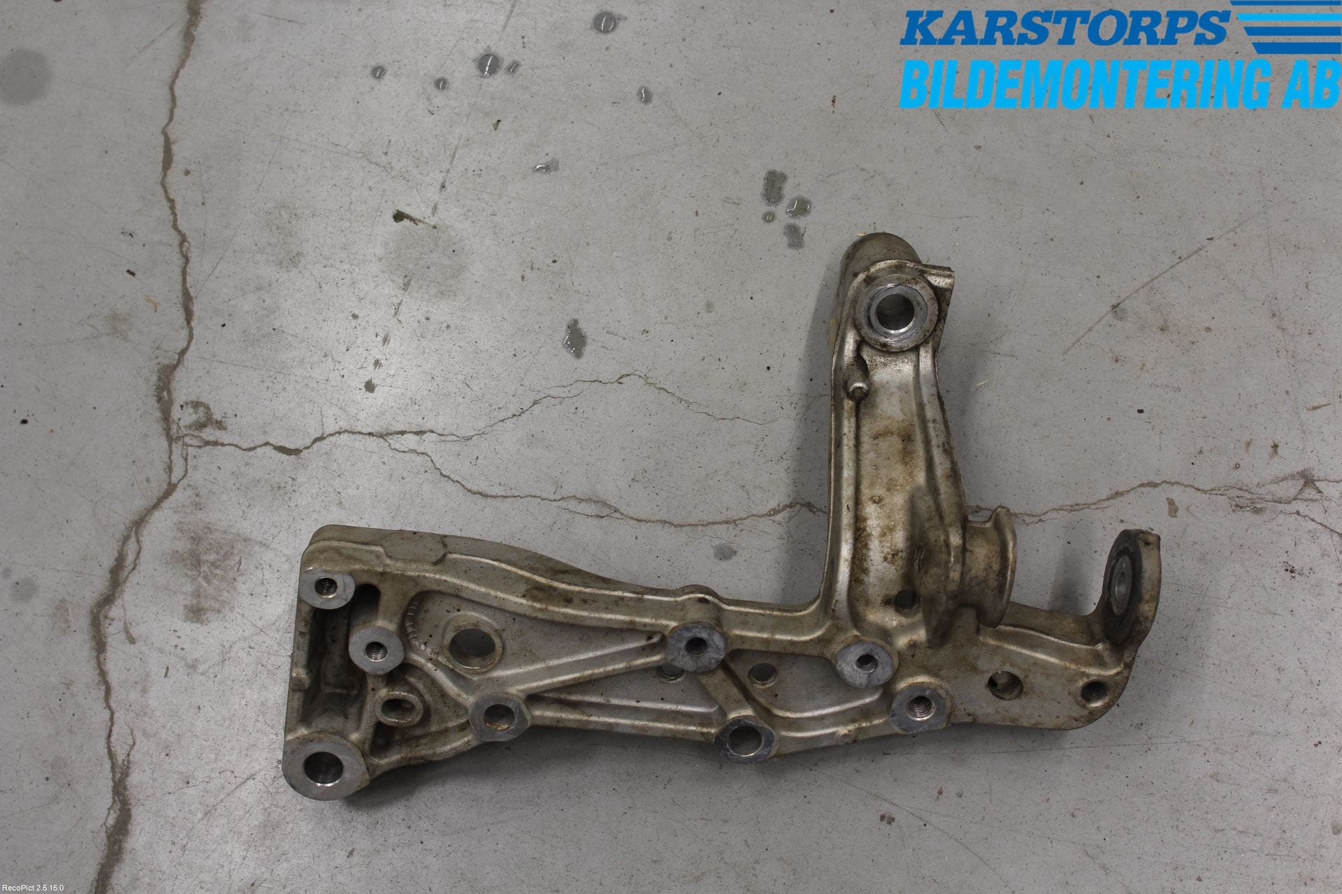 Skoda OCTAVIA (1Z) 05-13 Motorfäste