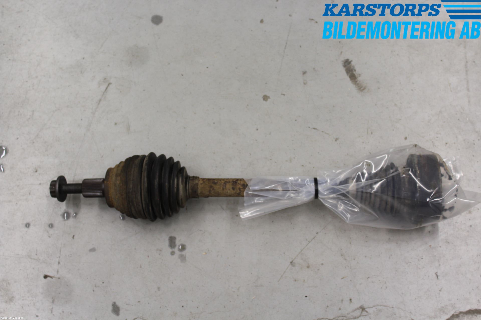 Skoda OCTAVIA (1Z) 05-13 Drivaxel Fram Vänster
