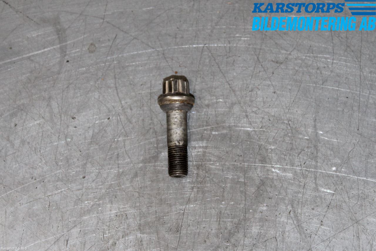 Mercedes-Benz MB S-KLASS (W221) 05-13 Hjulmutter-Bult-Sats