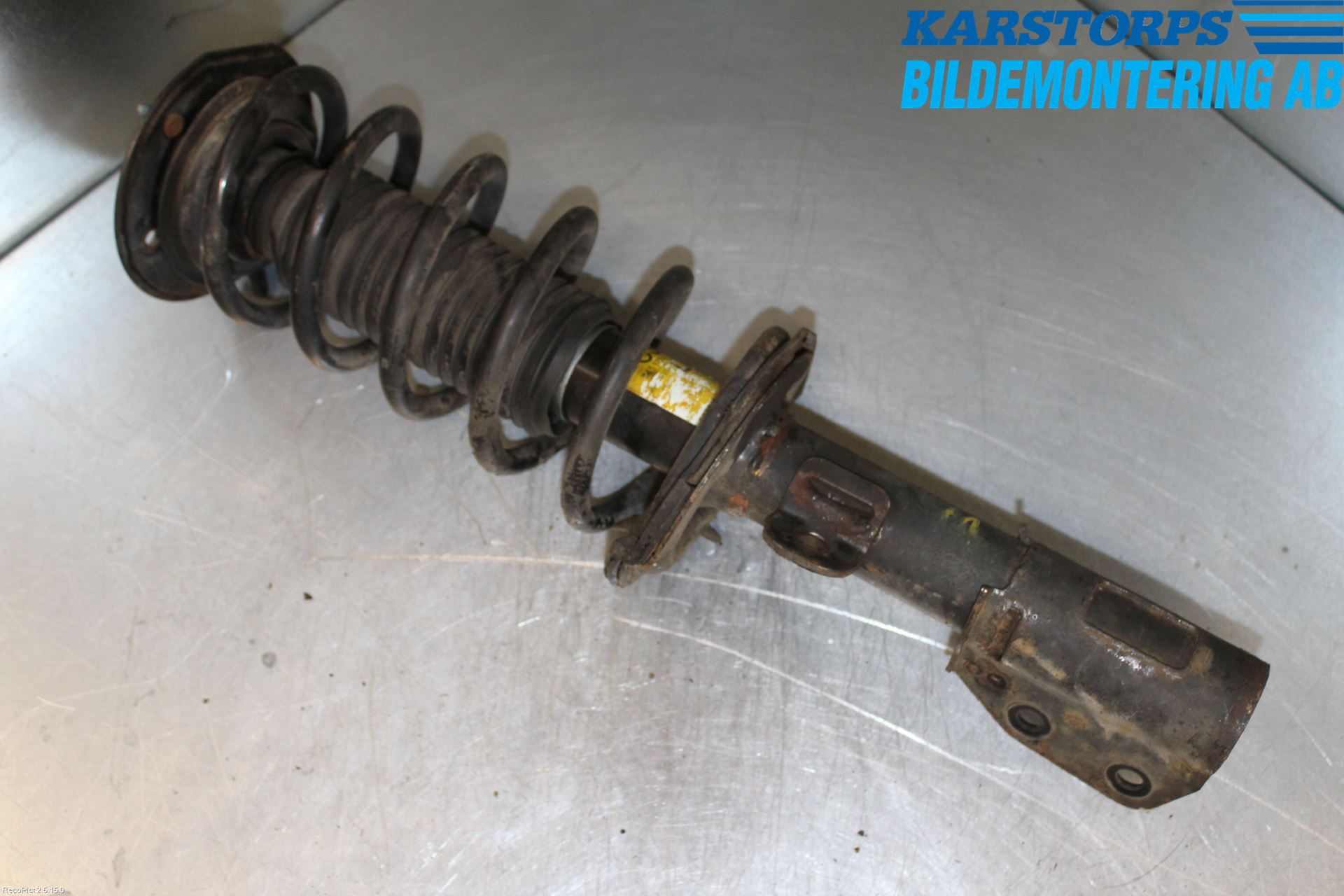 Chevrolet CAPTIVA Fjäderben Fram Vänster