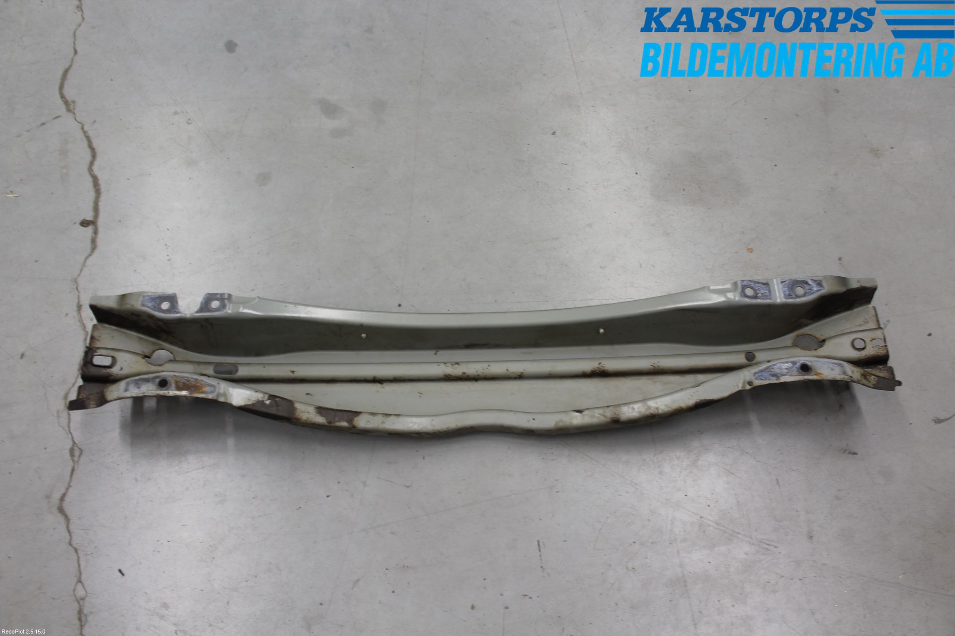 Volvo V70 08-13 Stötfångarbalk Bak