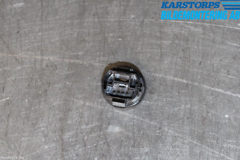 Renault CLIO IV 12-16 Startknapp Personbil