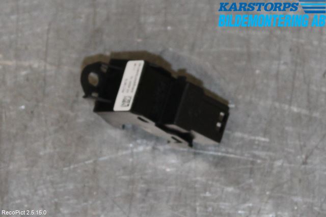 Volvo V70 08-13 Strömställare Elhiss