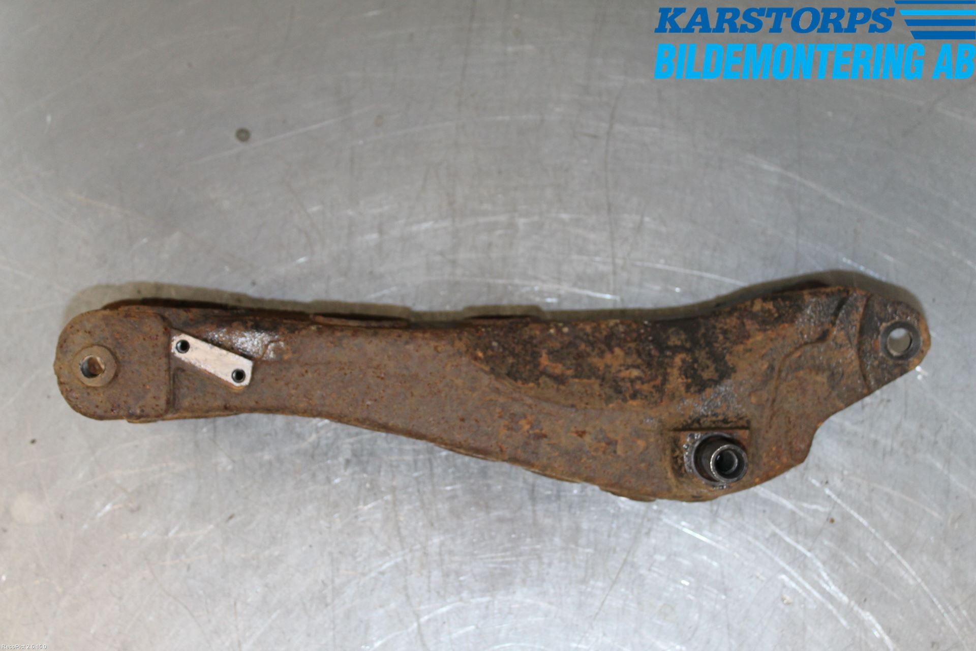 Volvo XC70 05-07 Bärarm Bak Vänster