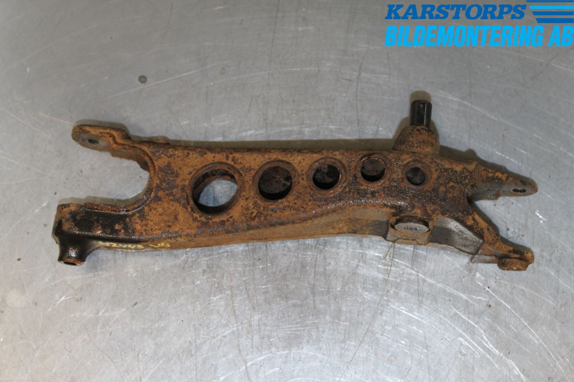 Volvo XC70 05-07 Bärarm Bak Vänster