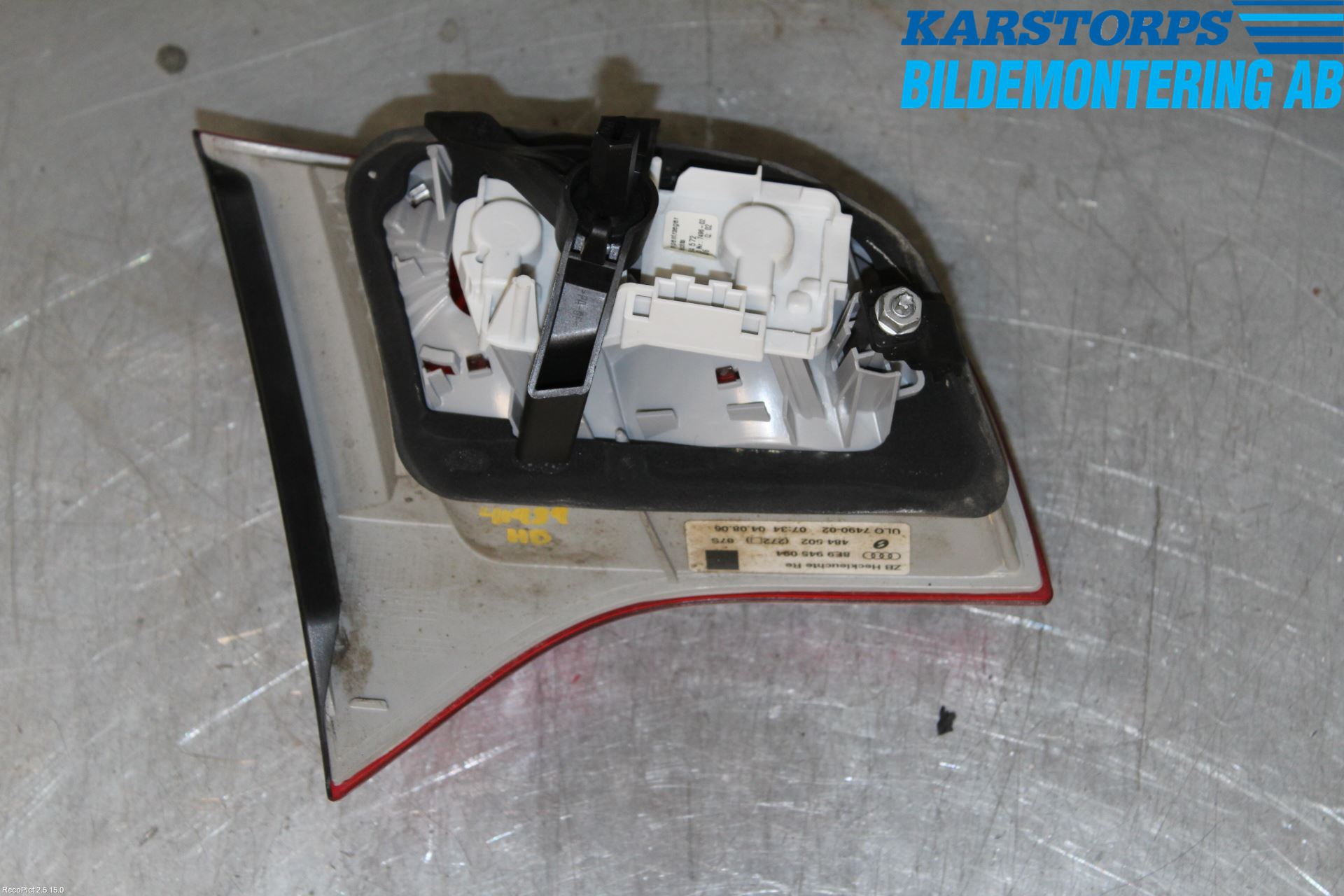 Audi A4/S4 05-07 Bakljus Lucka Hö