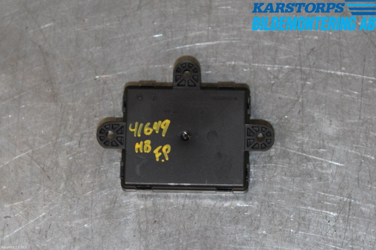 Volvo S60 14-18 Styrenhet Dörr