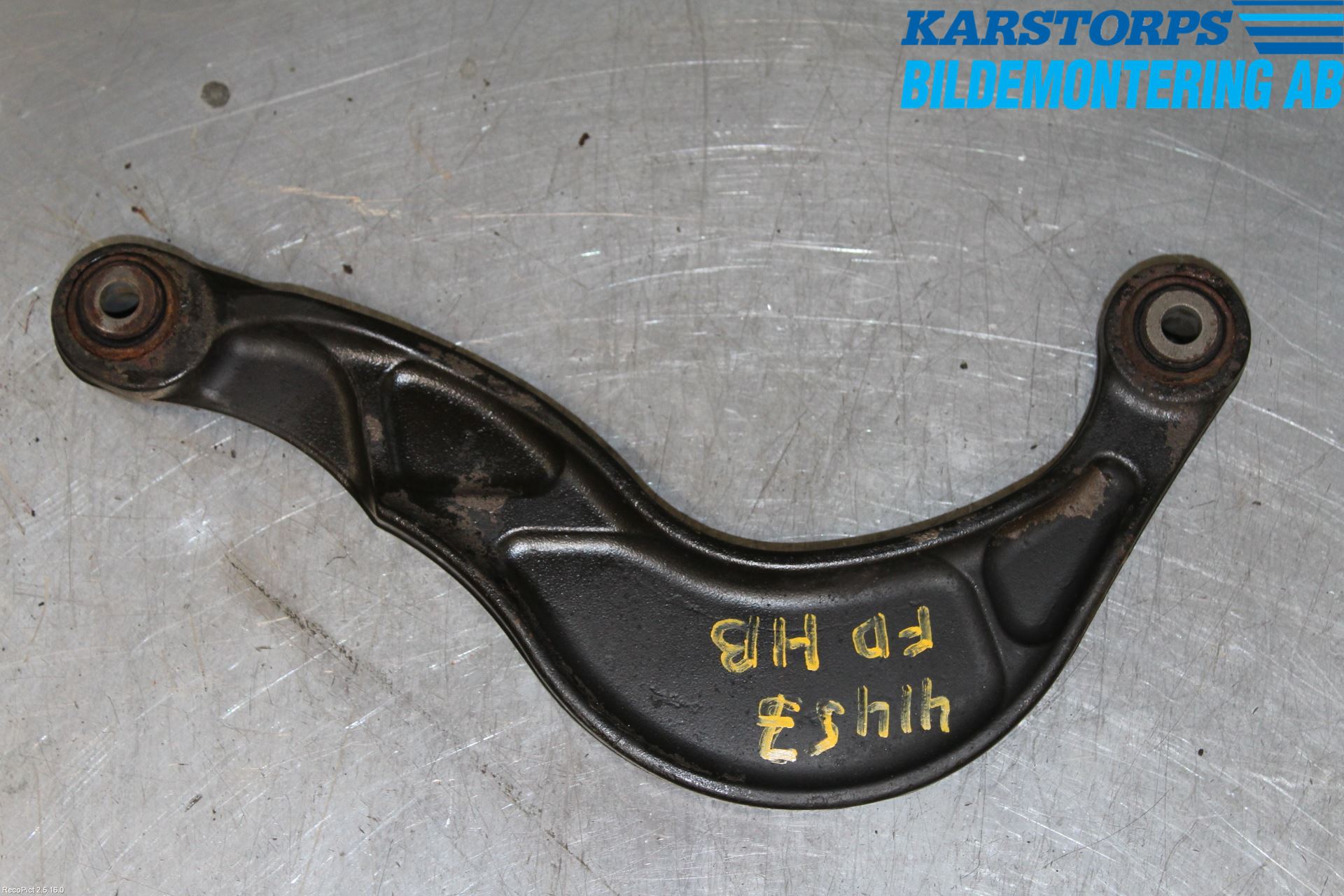 Volvo V70 08-13 Bärarm Bak Övre Höger