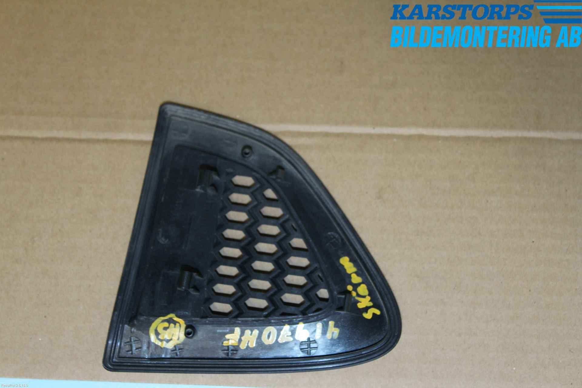 Chevrolet CAPTIVA List Framskärm Hö