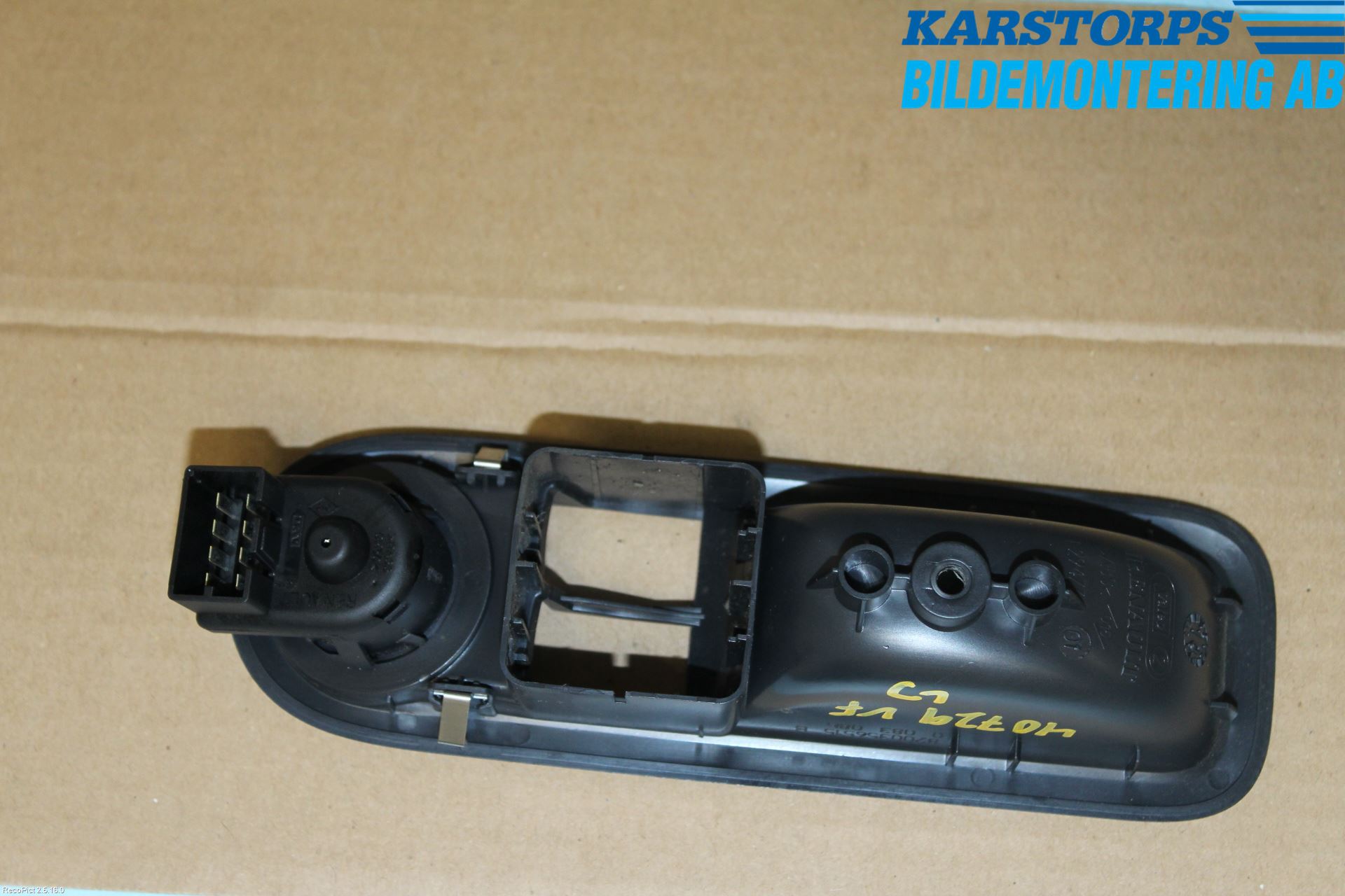 Renault CLIO III  09-12 Strömställare Spegel