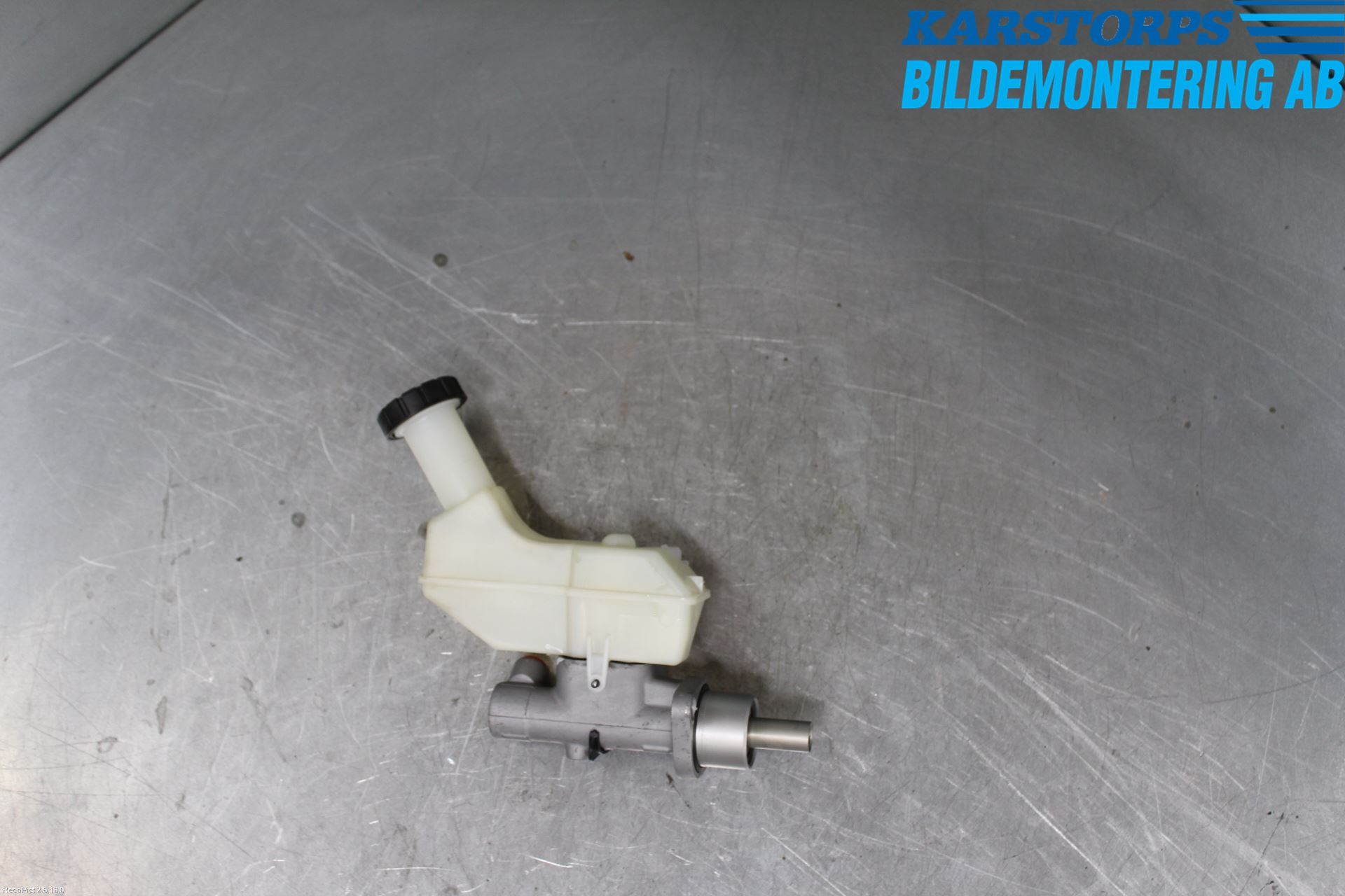 Renault CLIO III  09-12 Broms Huvudcylinder