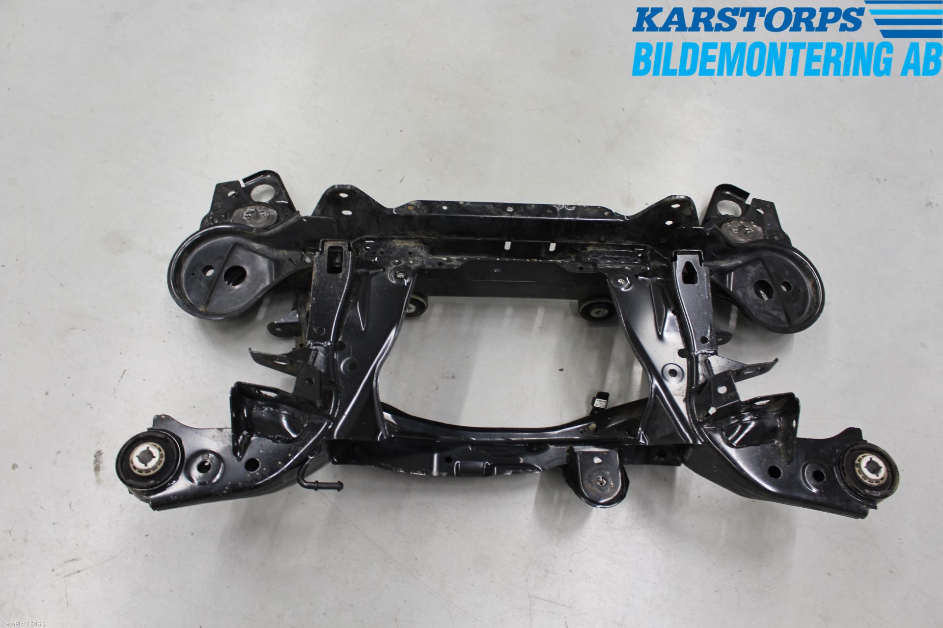 Volvo XC90/RECHARGE 16- Bakaxelbalk