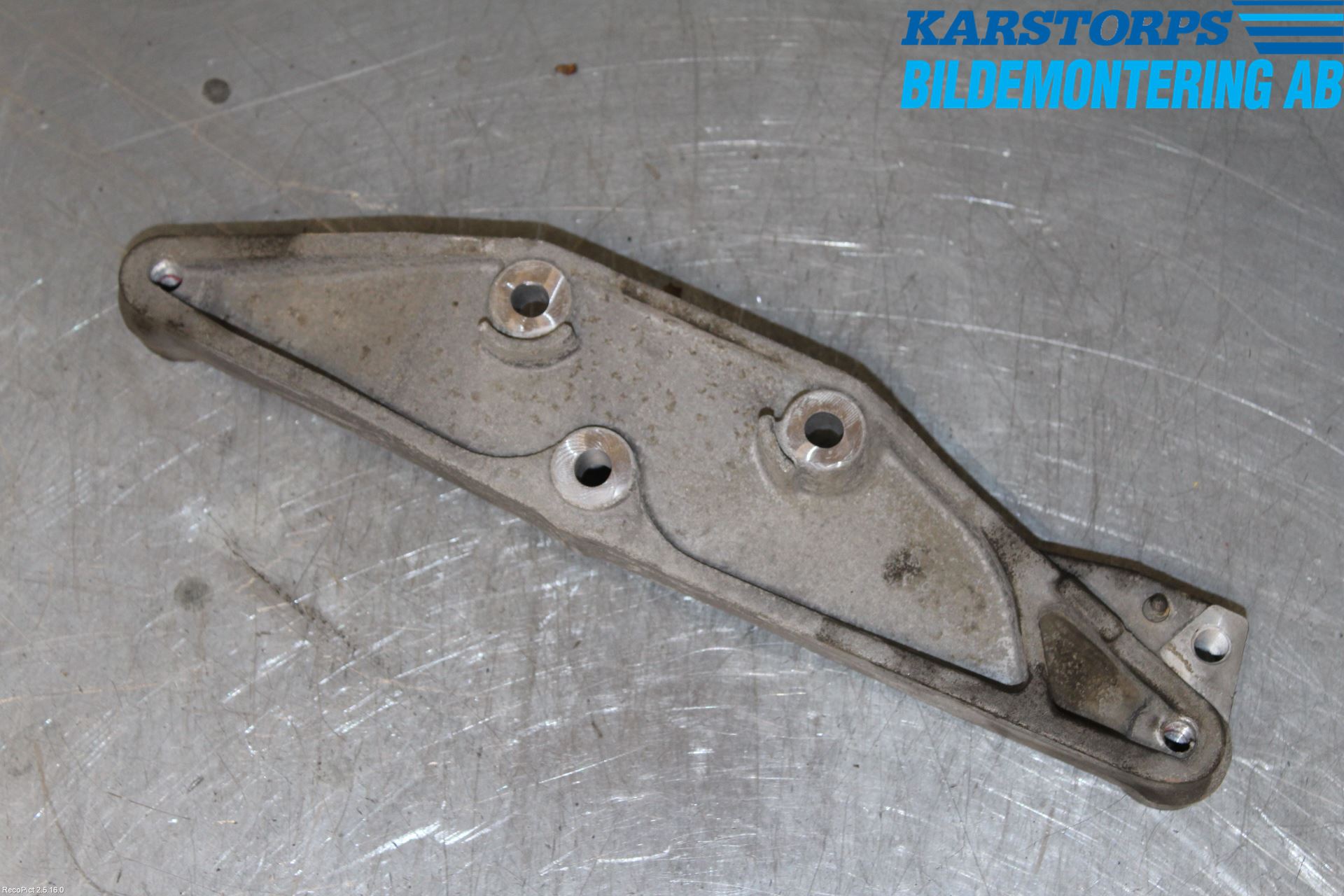 Volvo XC90/RECHARGE 16- Bakaxelbalk