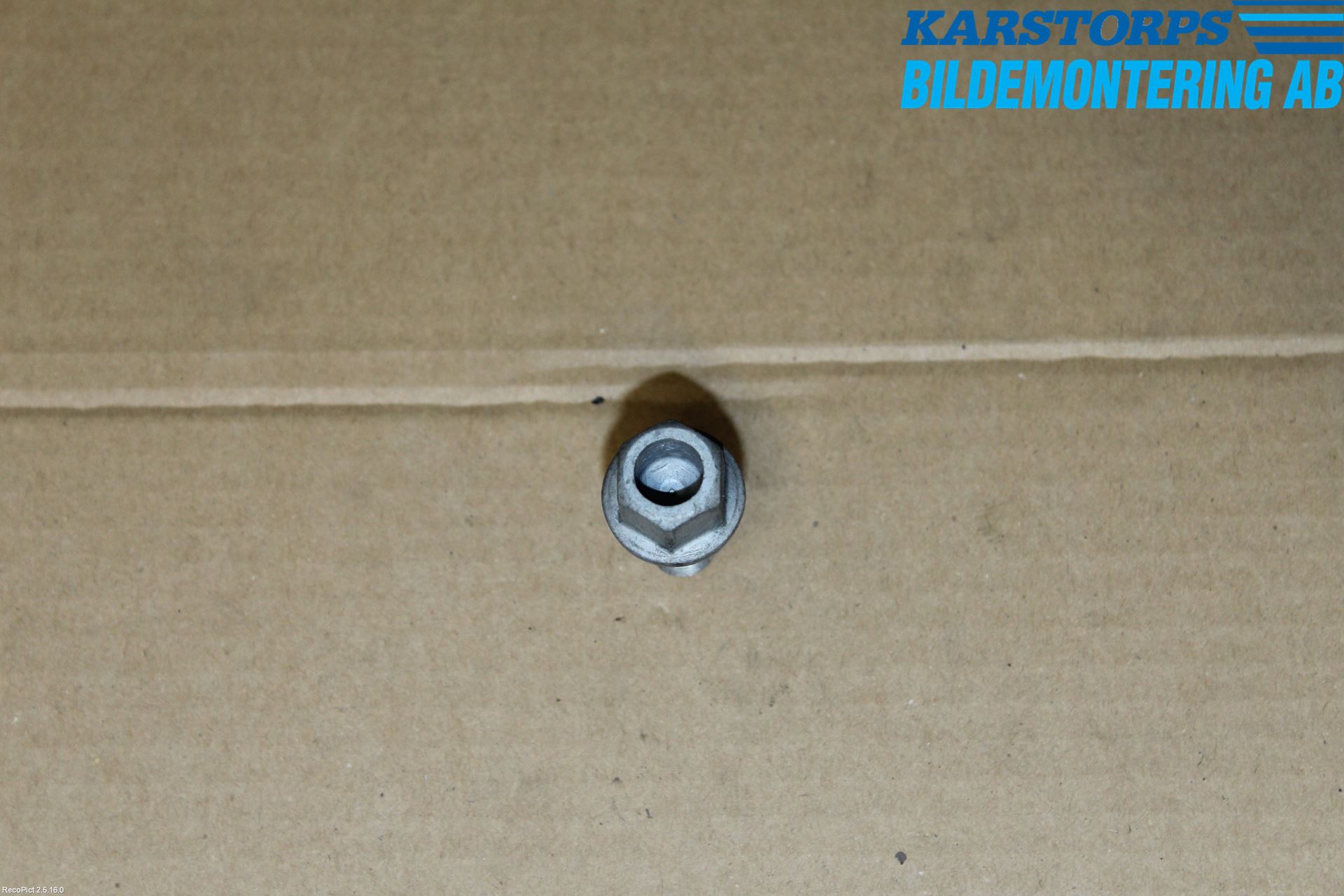 Renault MEGANE III 09-15 Hjulmutter-Bult-Sats