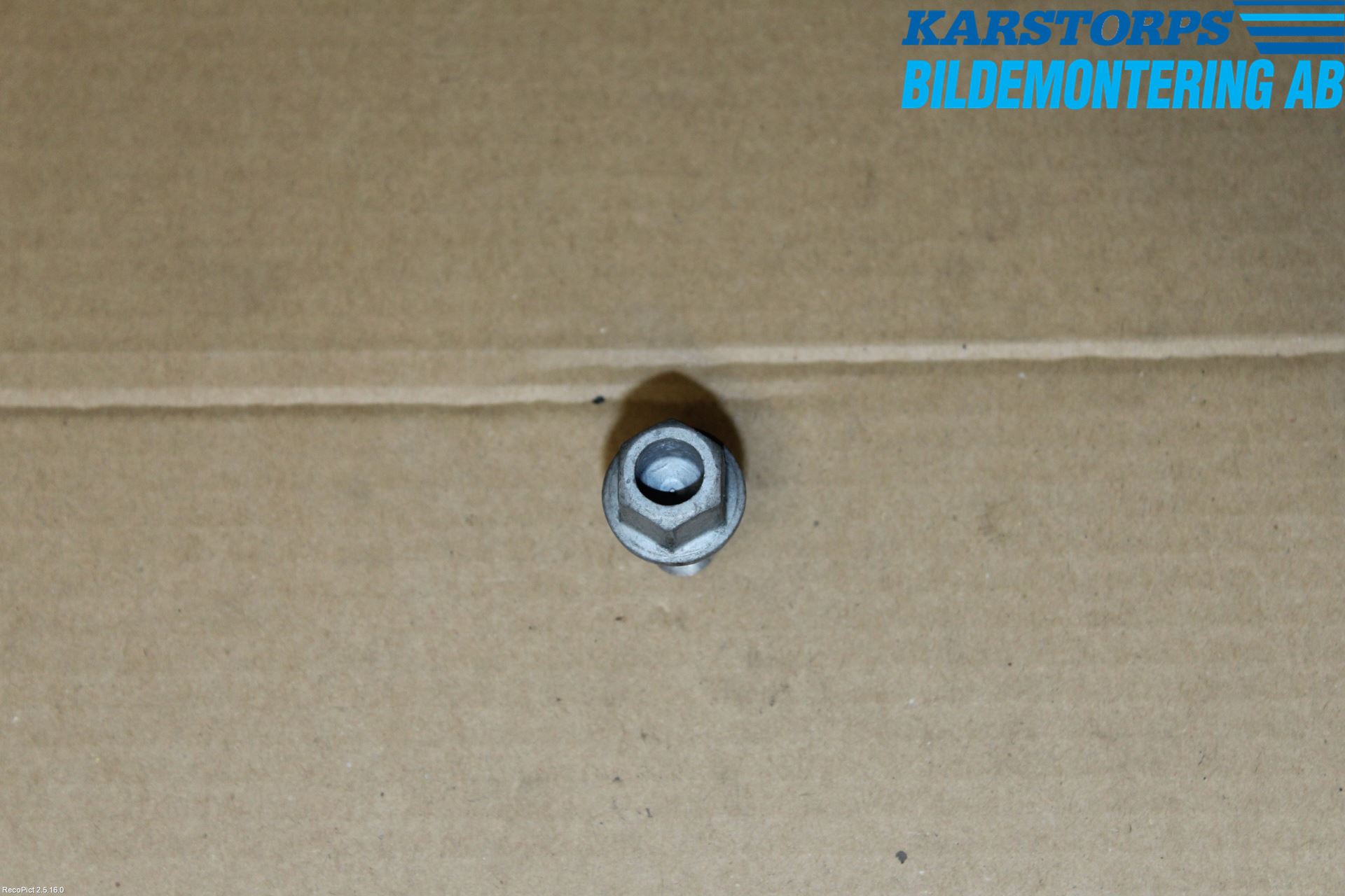 Renault MEGANE III 09-15 Hjulmutter-Bult-Sats