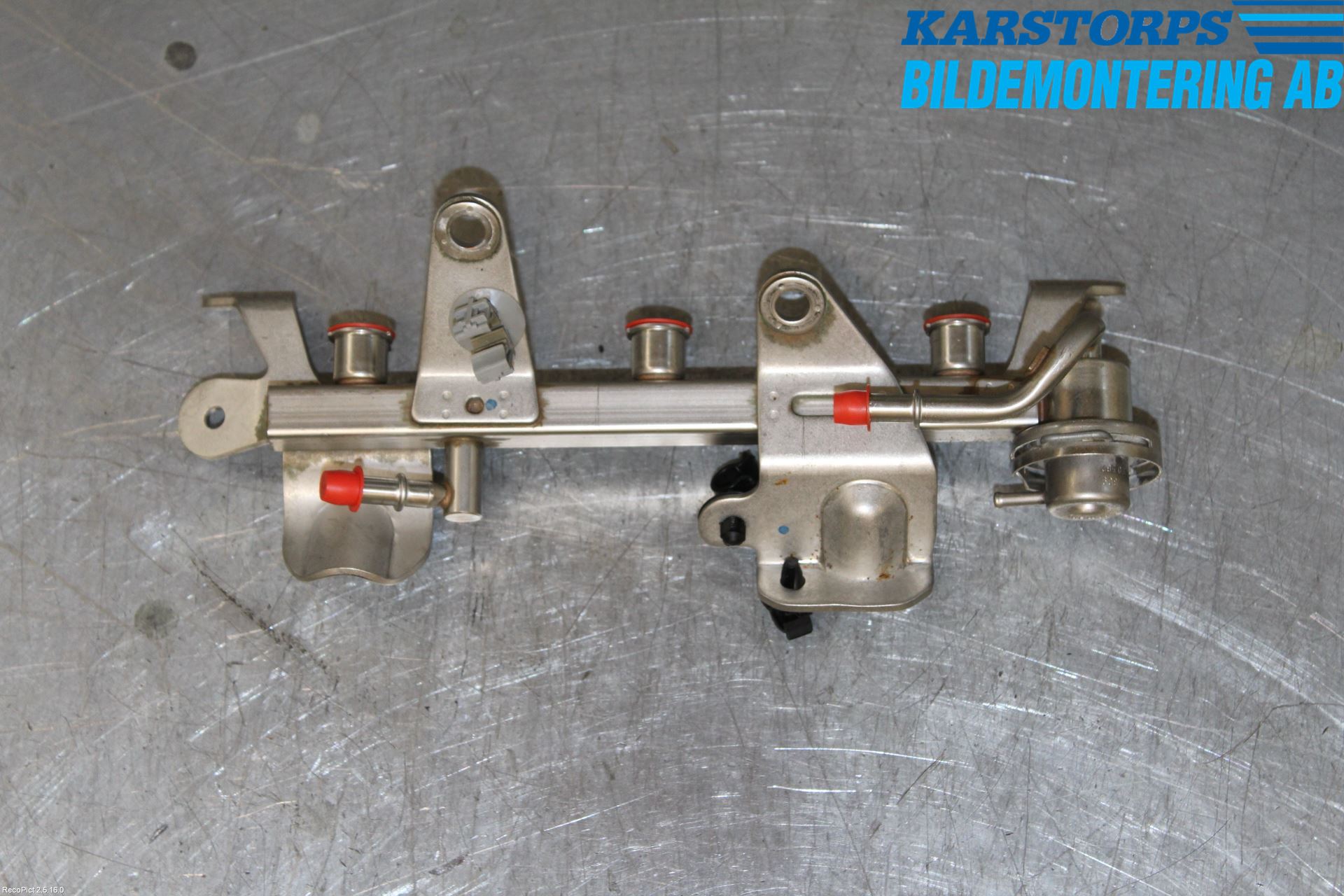 Renault CLIO IV 12-16 Injspridarrör