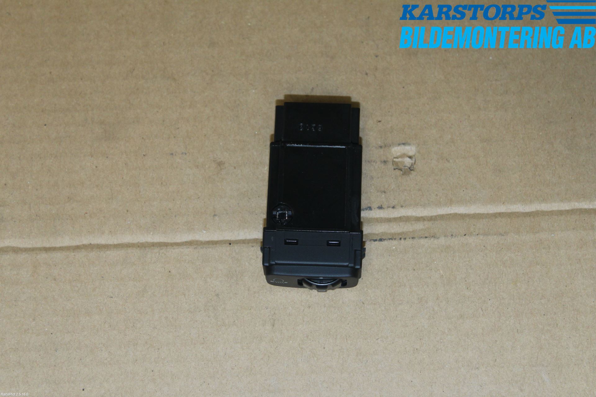 Mitsubishi PAJERO 06-15 Str Ljusvidd Reglering