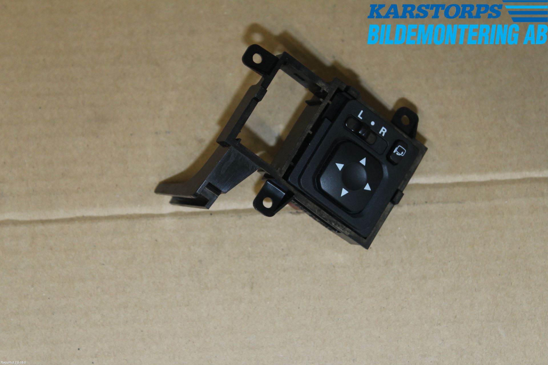 Mitsubishi PAJERO 06-15 Strömställare Spegel