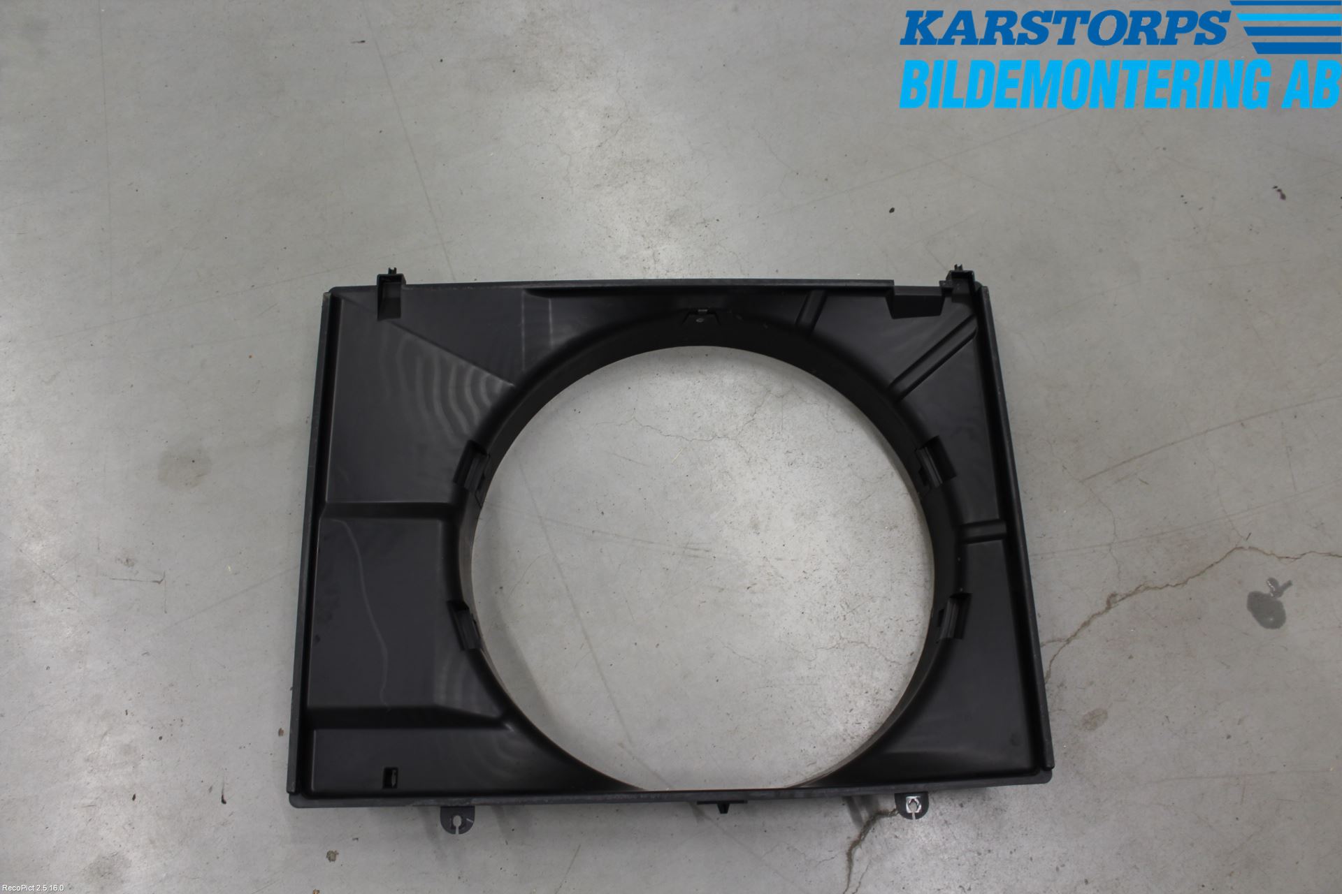 Mitsubishi PAJERO 06-15 Kylfläktkåpa