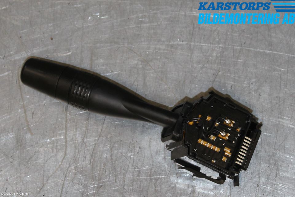 Mitsubishi PAJERO 06-15 Spak Torkar-Spolomk