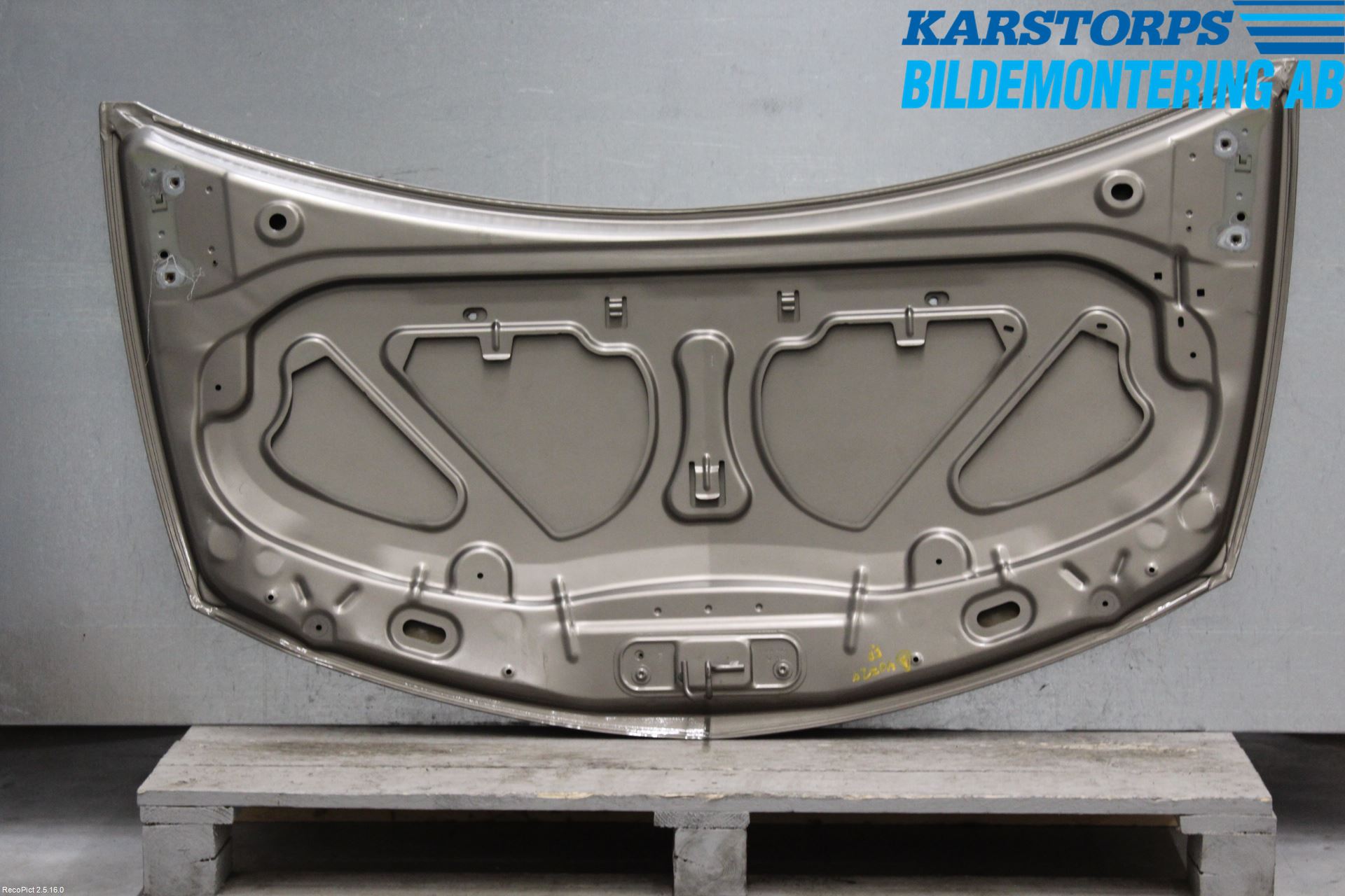 Renault CLIO III  09-12 Huv Fram