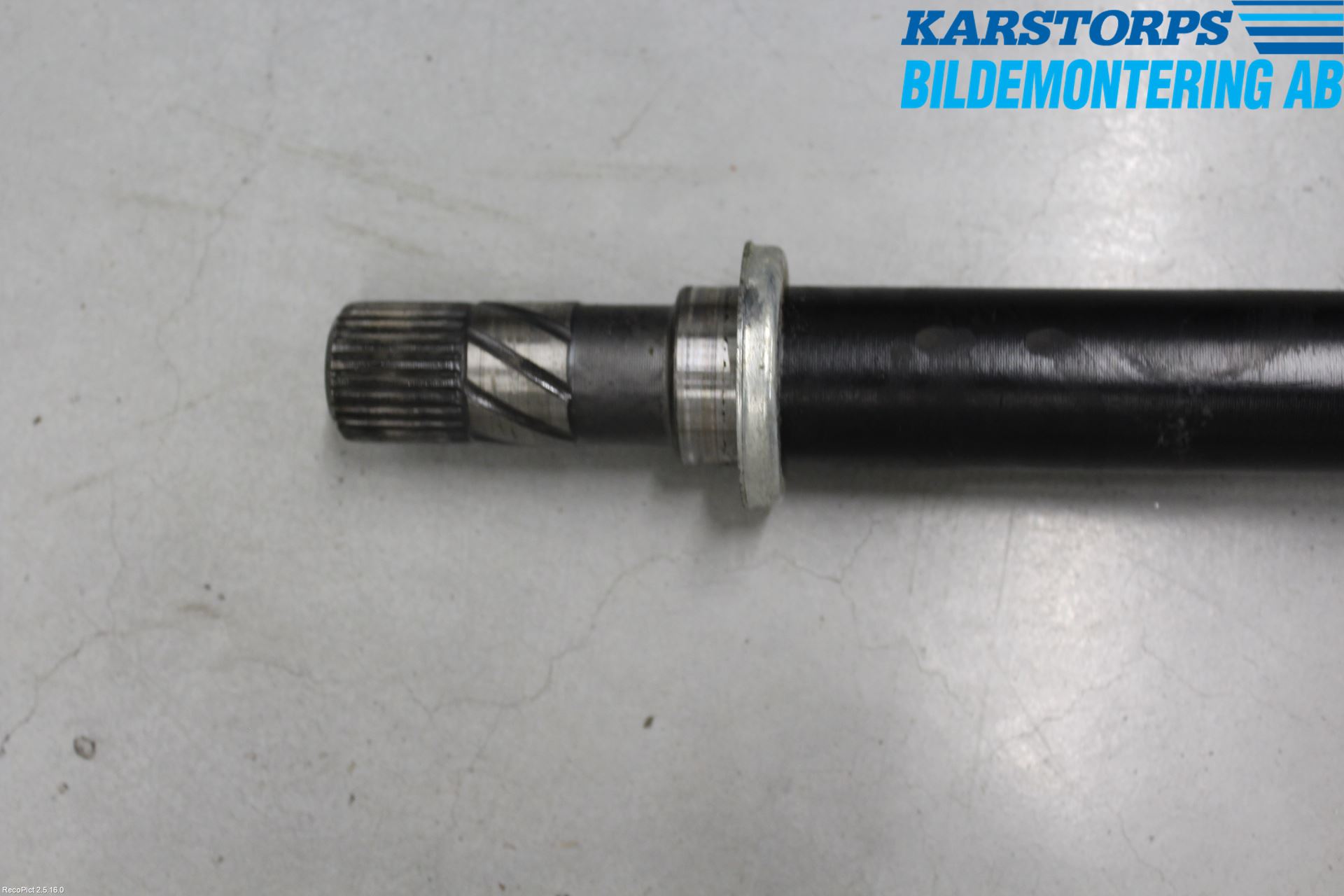 Renault KADJAR 15- Drivaxel Fram Höger