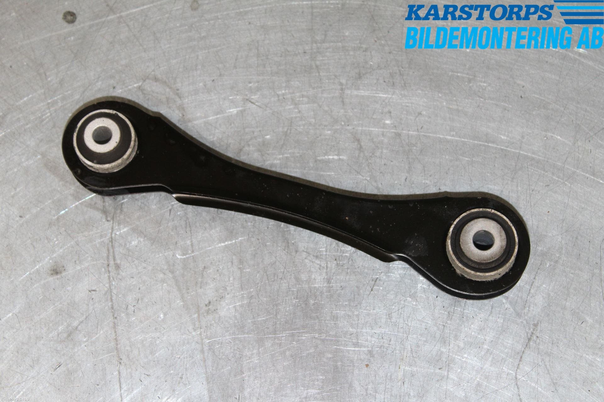 BMW 3 F30/F31/F80 12-19 Momentstag Bak