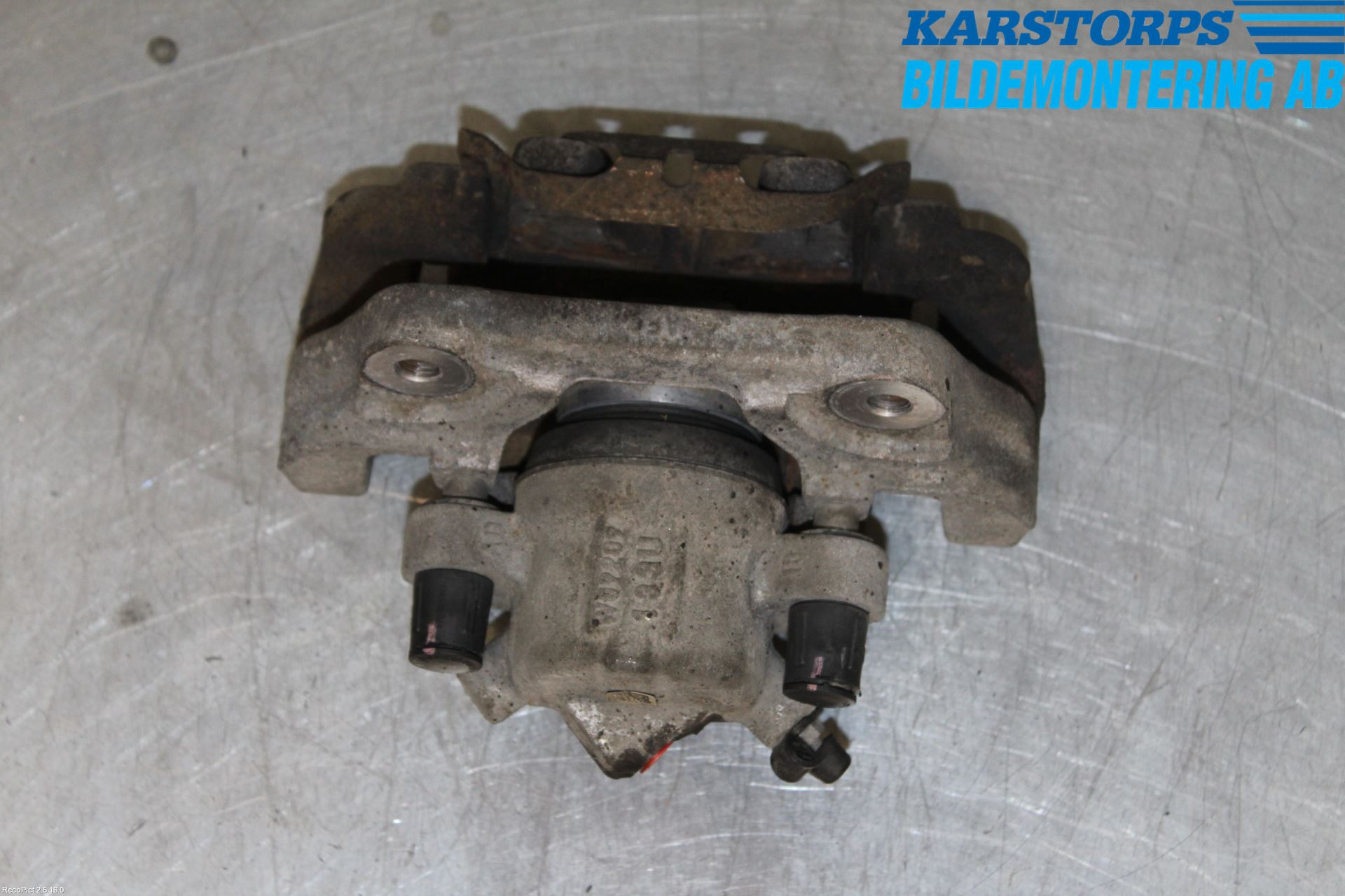 BMW 3 F30/F31/F80 12-19 Bromsok Fram Höger