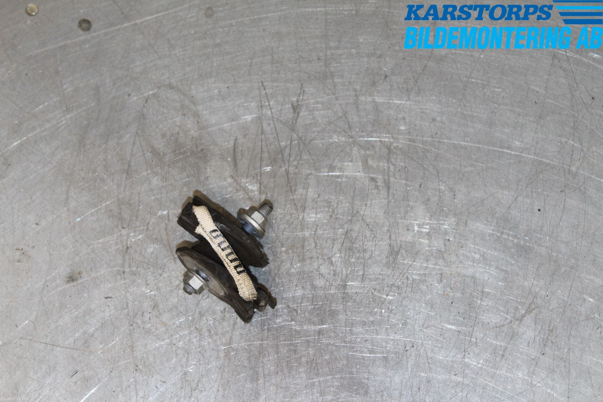 BMW 3 F30/F31/F80 12-19 Växellådskudde