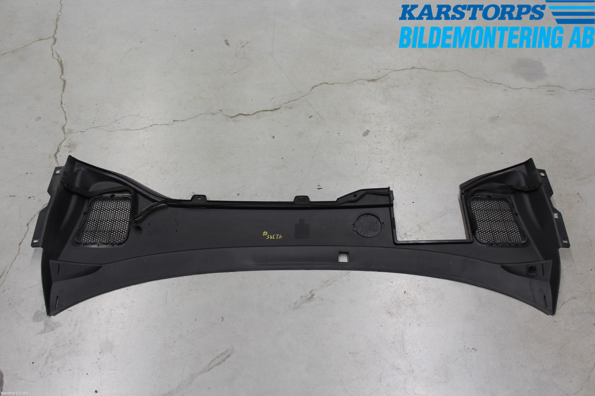 Volvo V60 11-13 Torpedplåt-Torpedplast