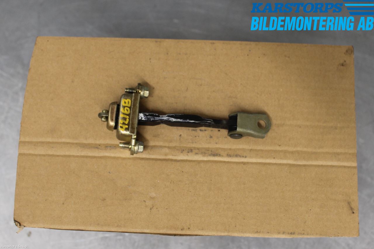 Nissan ALMERA    00-06 Dörrstopp