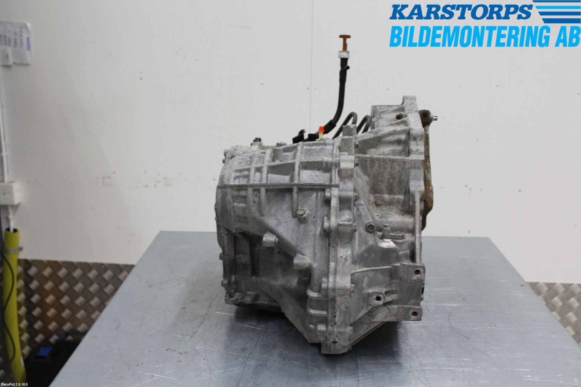 Toyota AVENSIS 03-06 Växellåda Automat