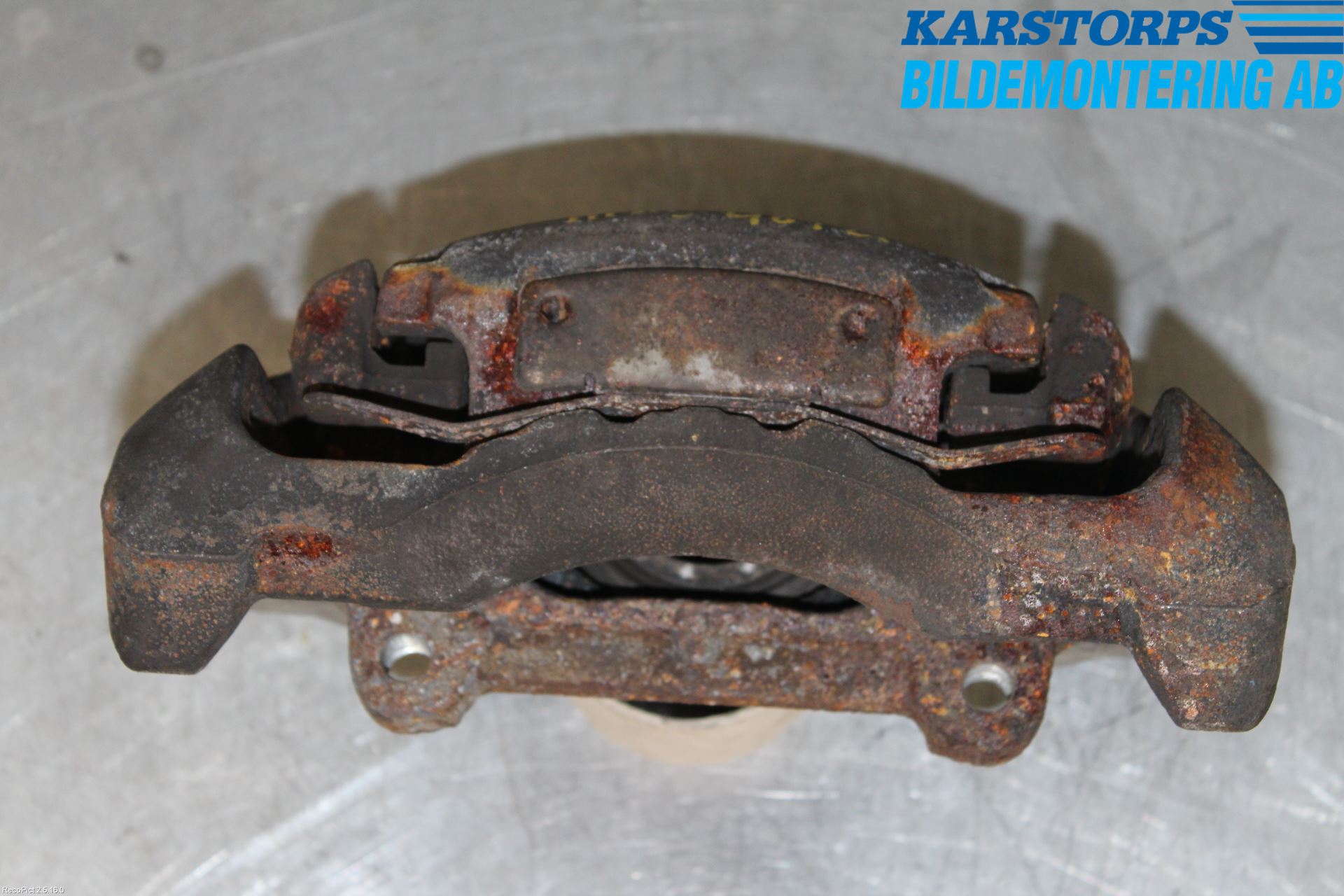 Volvo V70 08-13 Bromsok Fram Höger