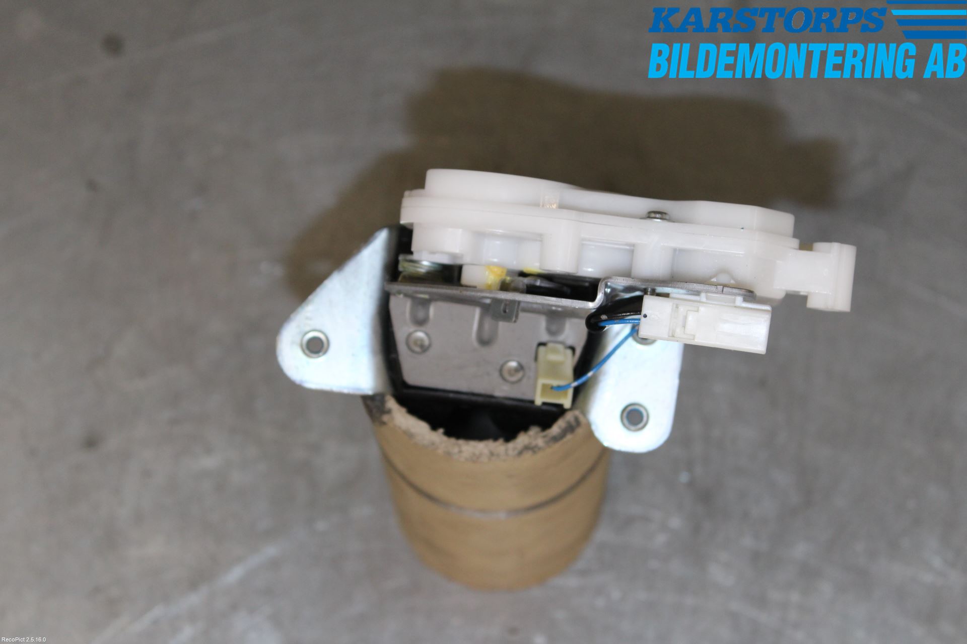 Mitsubishi LANCER 07-14 Låskista Baklucka