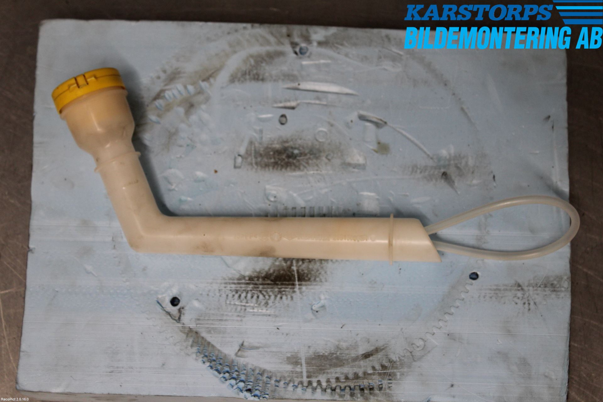 Renault MEGANE III 09-15 Spolartank Påfyllningsrör