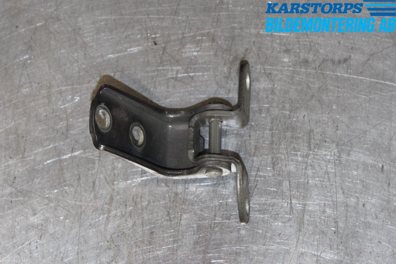 Toyota AVENSIS 03-06 Dörrgångjärn