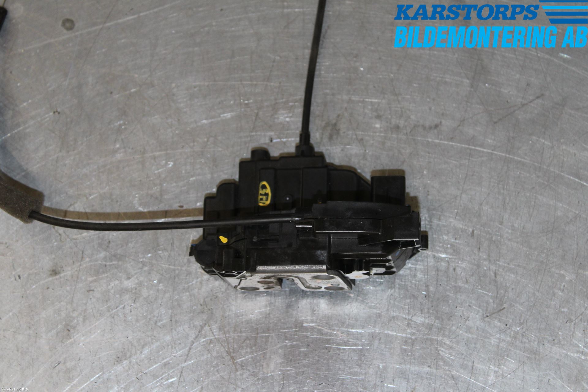 Renault CLIO III  09-12 Låskista-Dörrlås