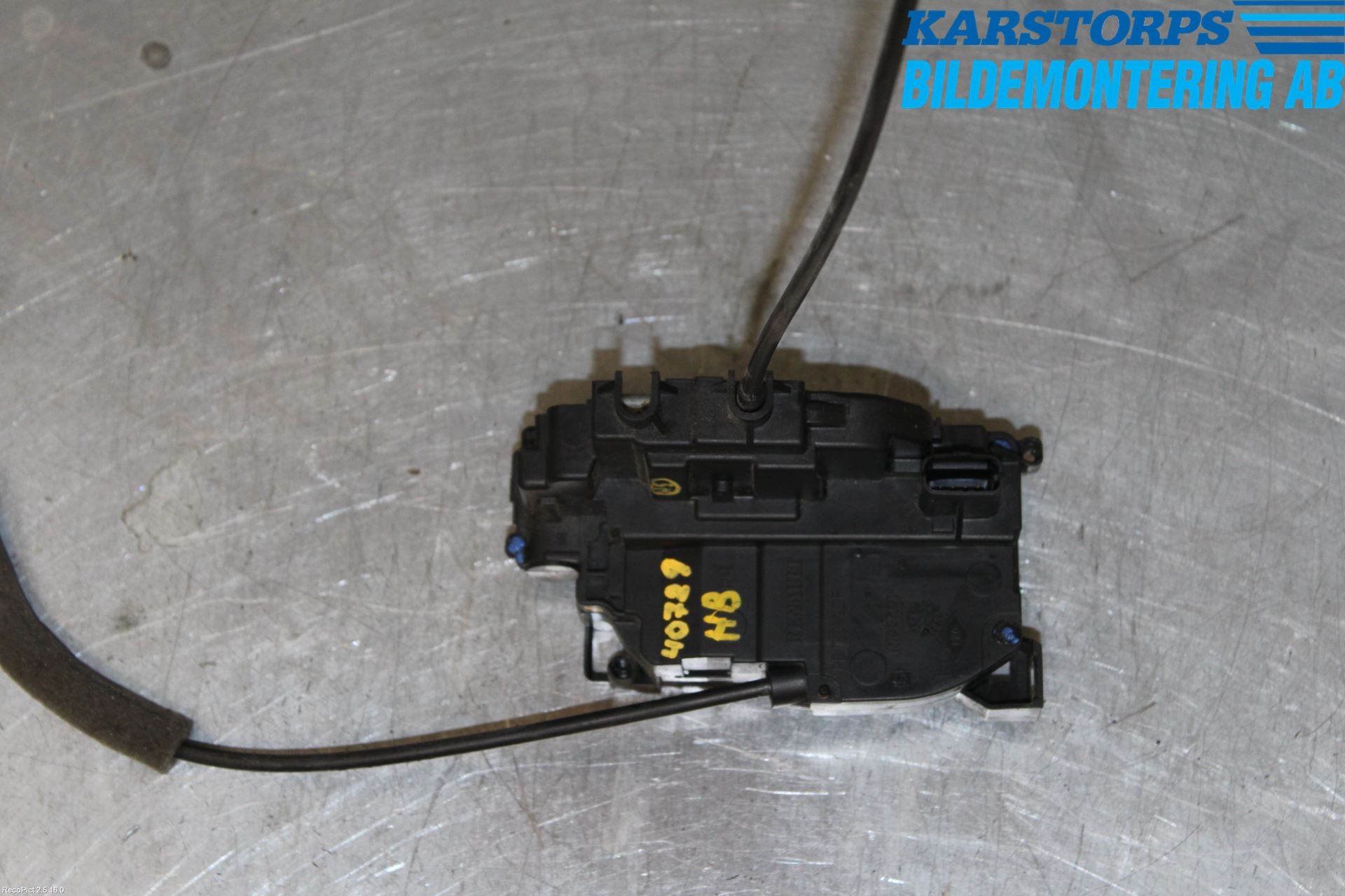 Renault CLIO III  09-12 Låskista-Dörrlås