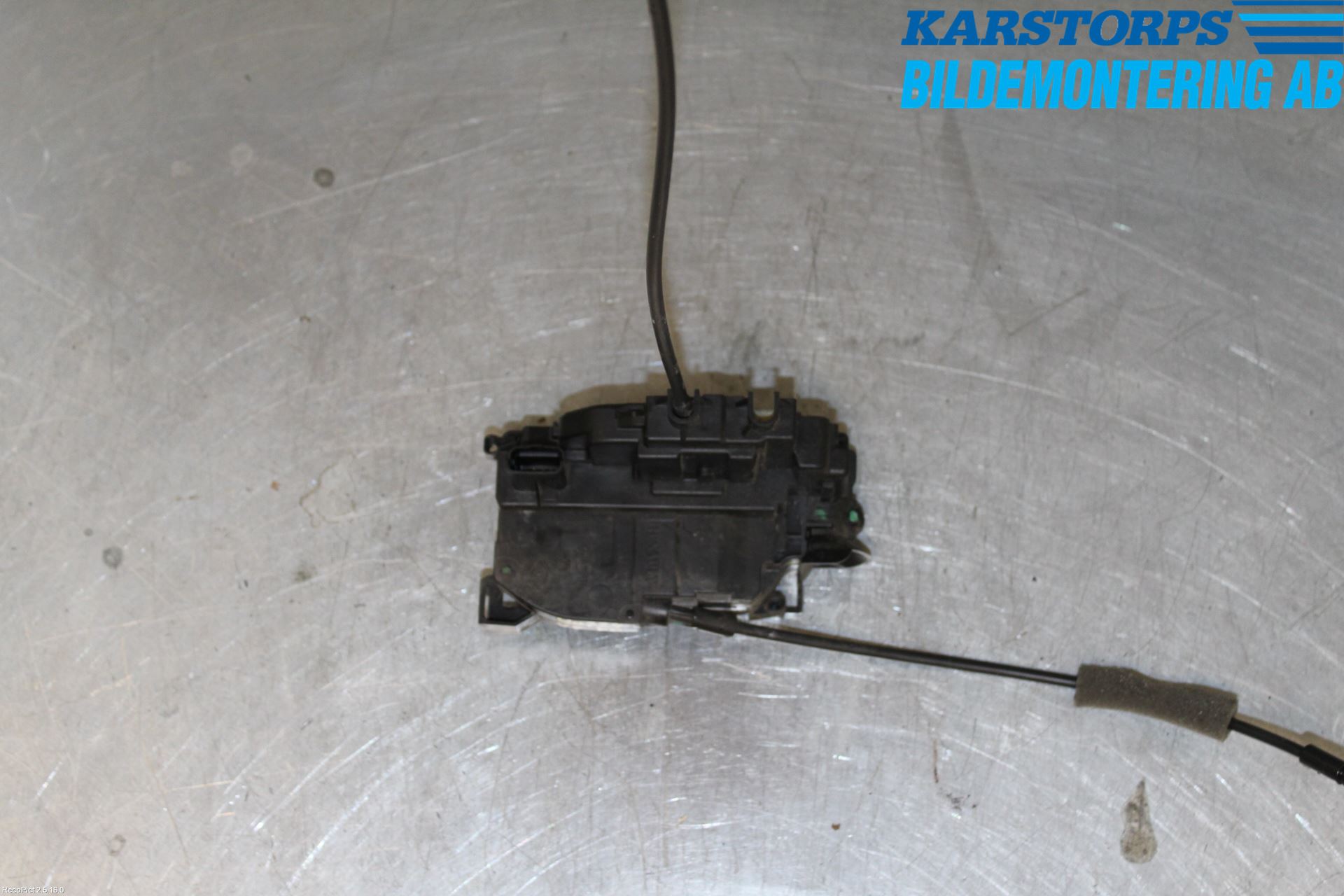 Renault CLIO III  09-12 Låskista-Dörrlås