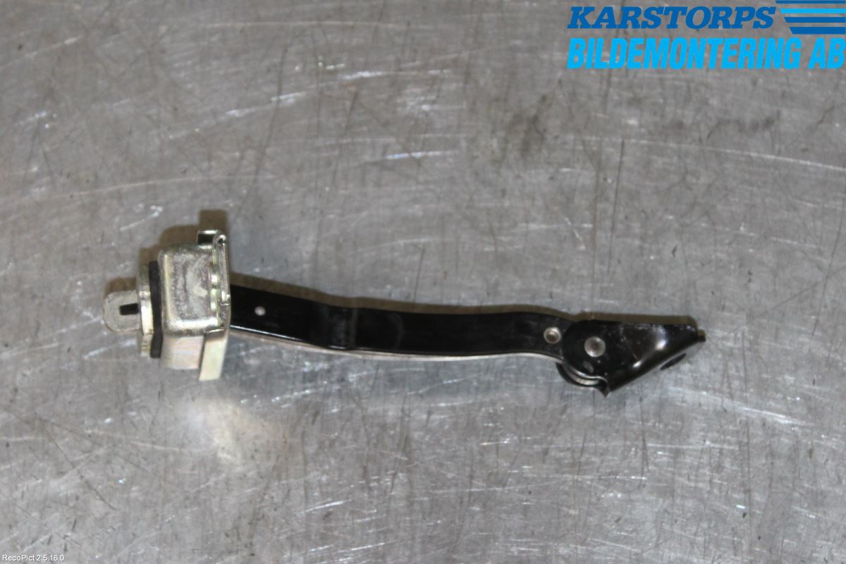 Nissan QASHQAI 14-17 Dörrstopp