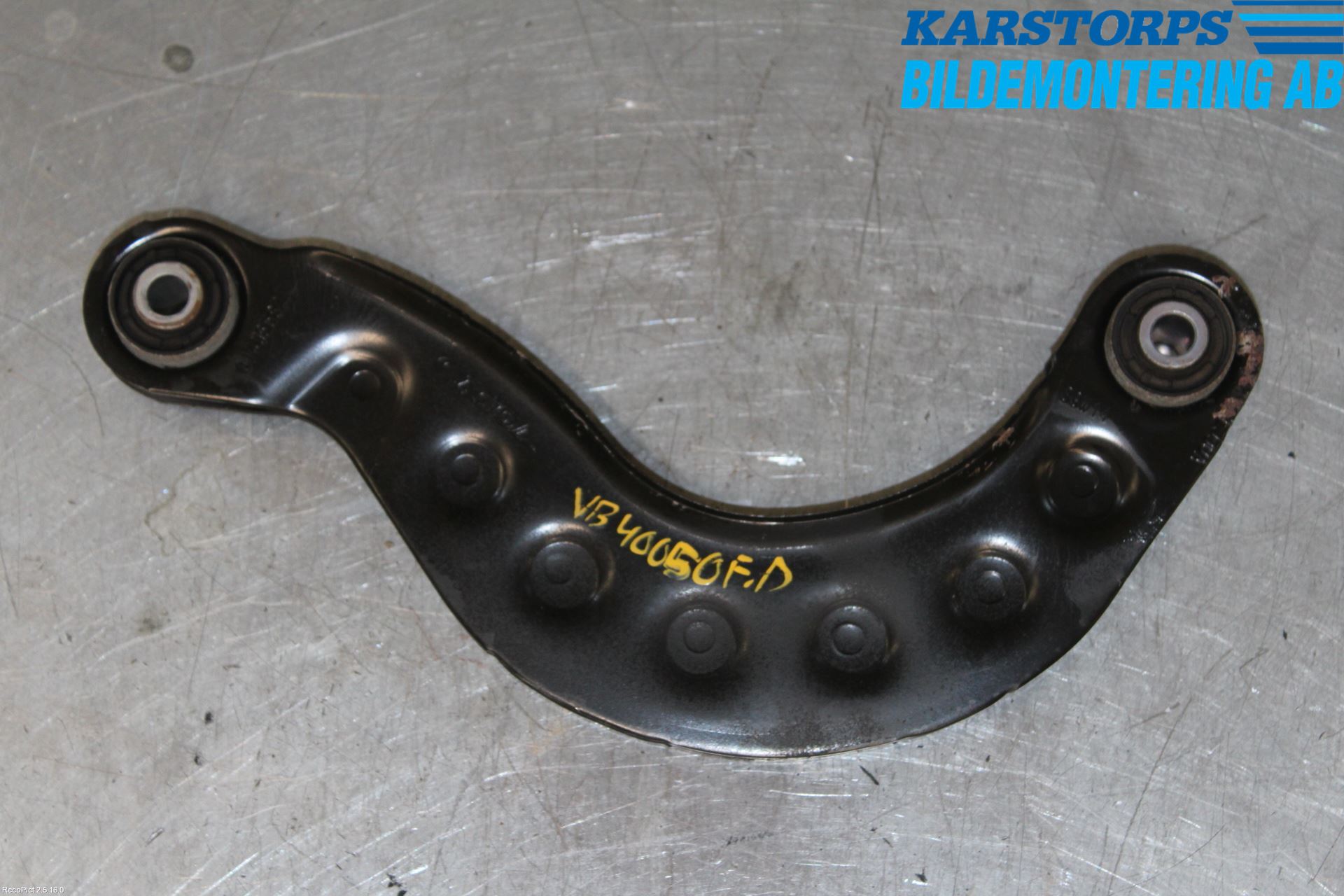 Volvo V40 12-19 Bärarm Bak Övre Vänster